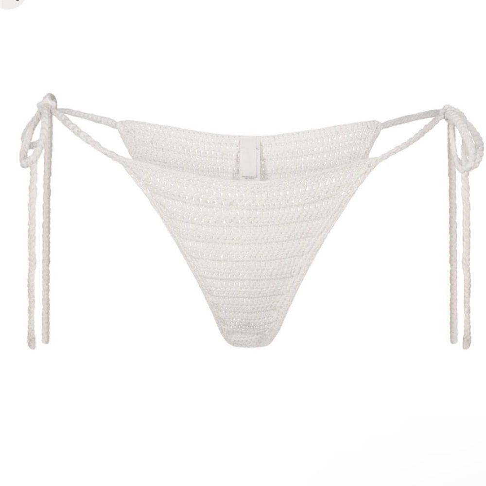 NWT - SKIMS White Crochet Bikini Bottom 2x